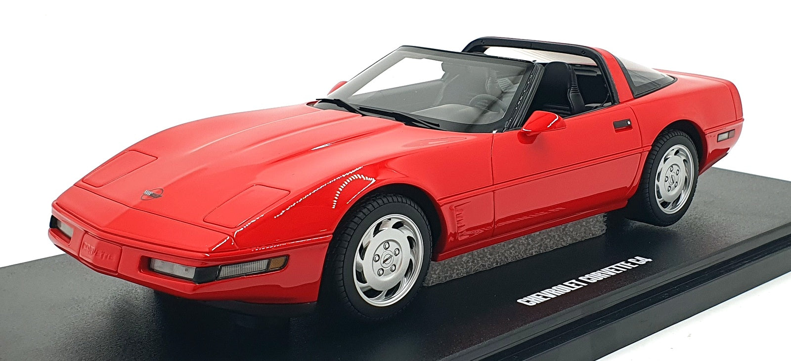 GT Spirit 1/18 Scale GT537 - Chevrolet Corvette C4 - Red