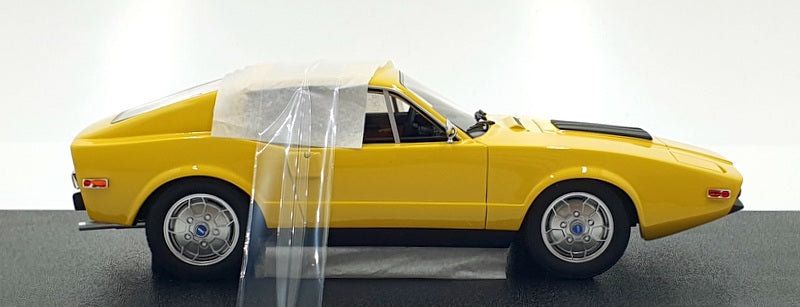 Cult Models 1/18 Scale CML148-1 - 1973 SAAB Sonnet III - Yellow