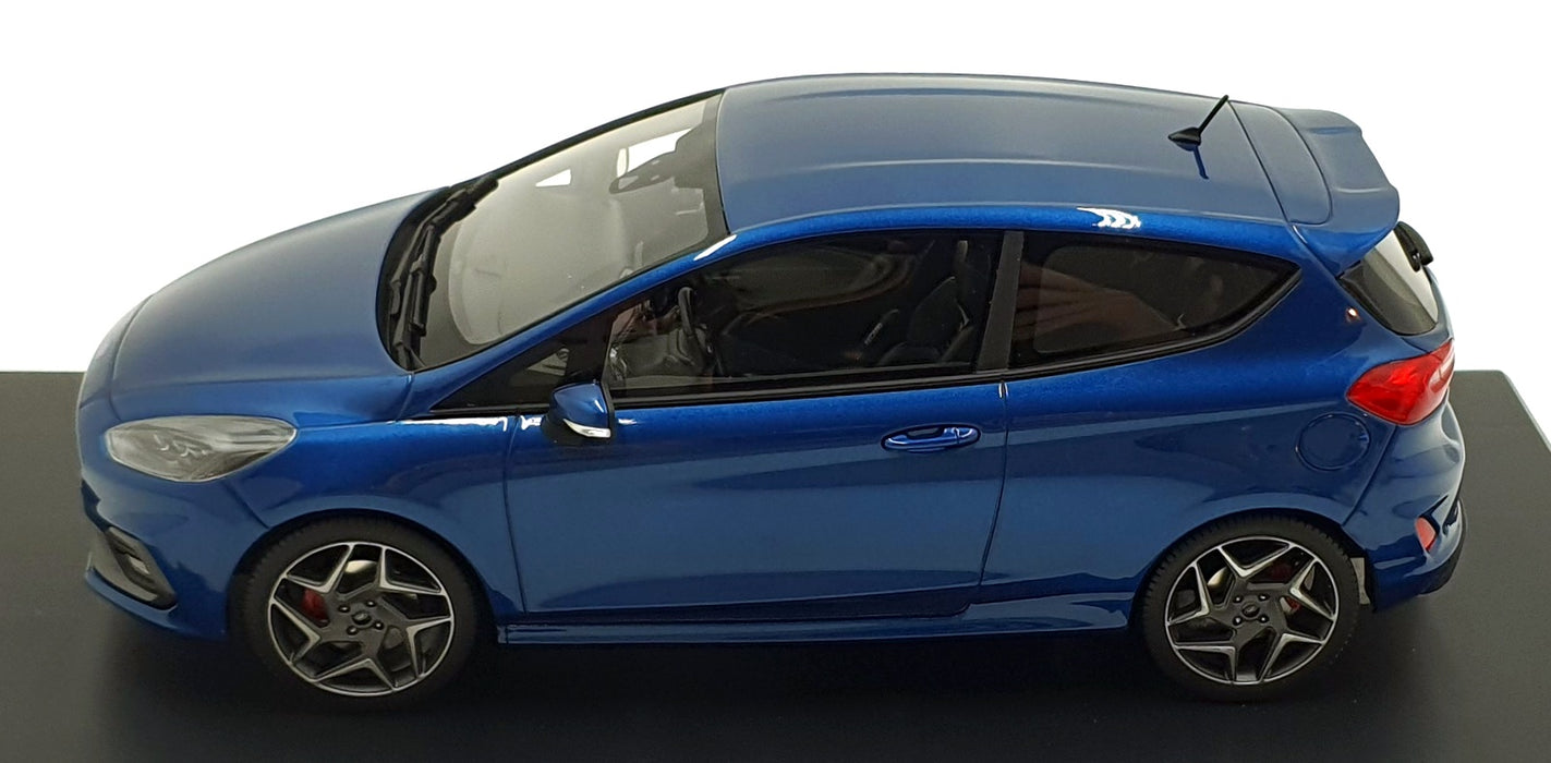 DNA Collectibles 1/18 Scale DNA000092 - Ford Fiesta ST - Met. Blue