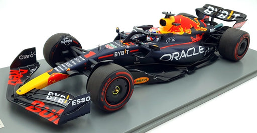 Spark 1/12 Scale 12S035 Oracle Red Bull RB18 Dutch 2022 F1 M.Verstappen #1