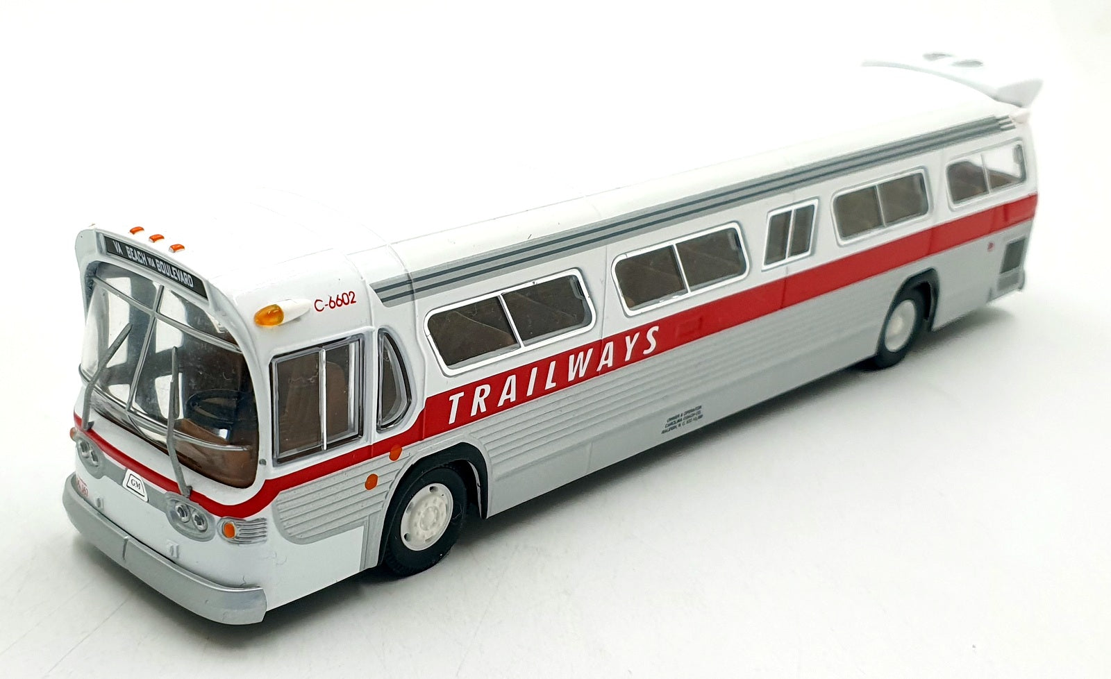Corgi 1/50 Scale Diecast 54303 - Trailways GM 5302 Coach - White/Silver
