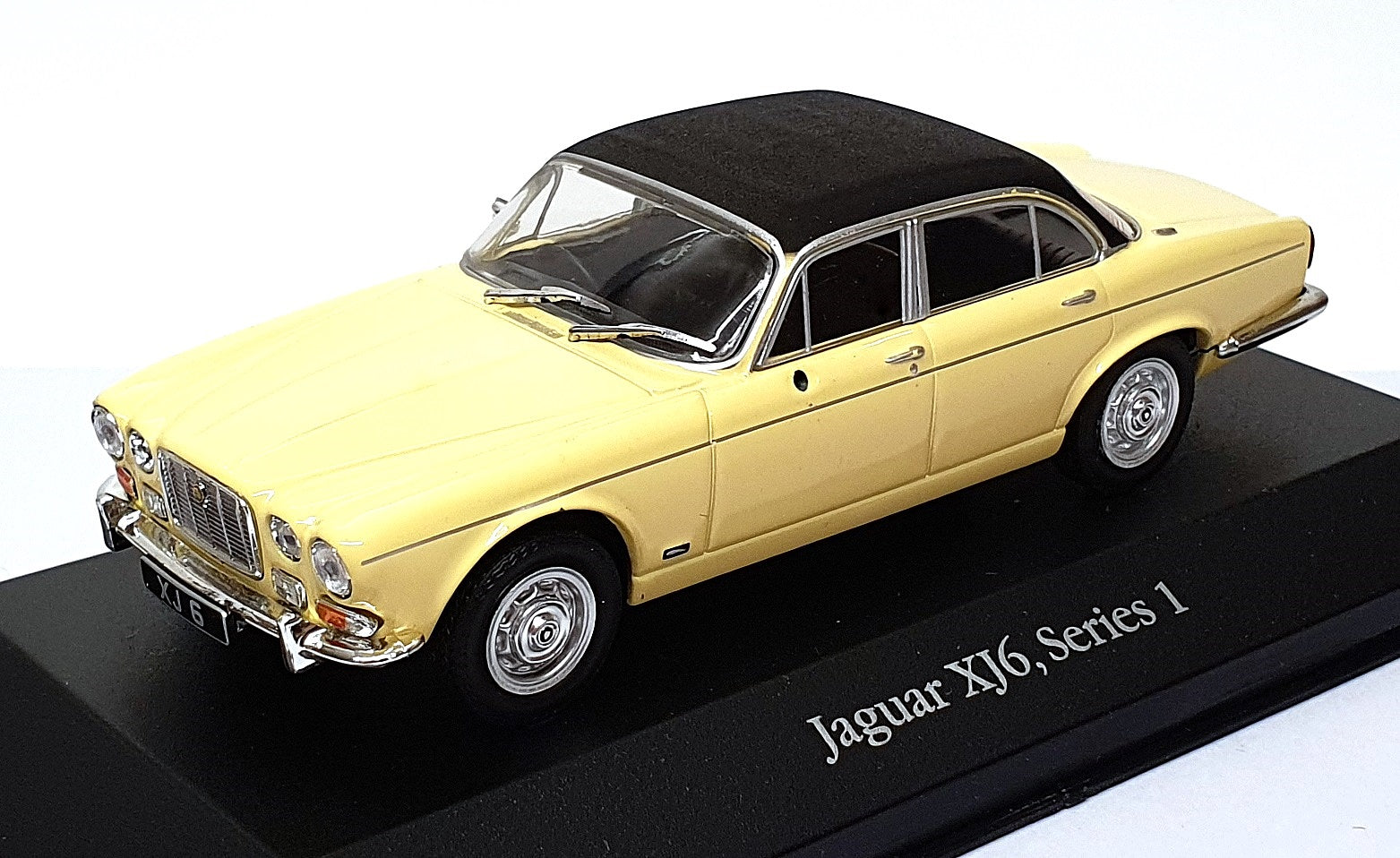 Atlas Editions 1/43 Scale Diecast 4 641 127 - Jaguar XJ6 Series 1 - Yellow