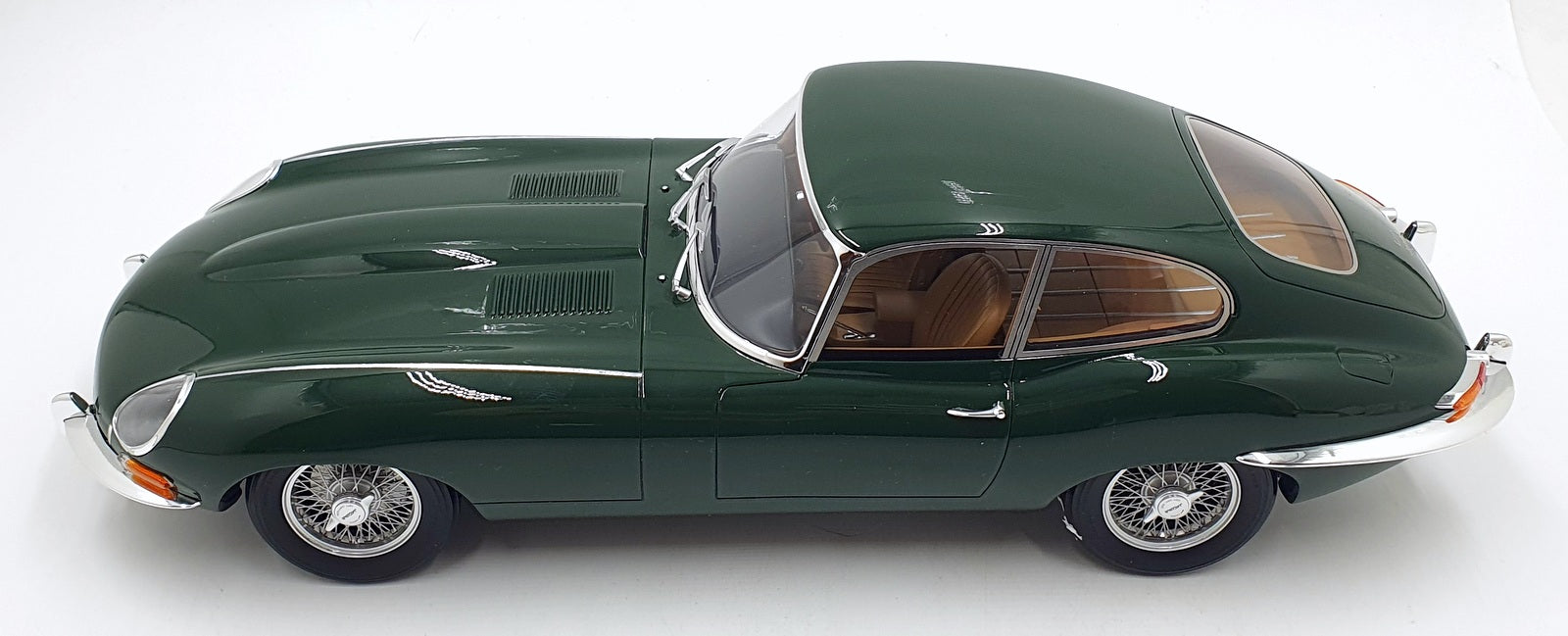 GT Spirit 1/12 Scale Resin ZM050 - Jaguar E-Type Coupe - Green