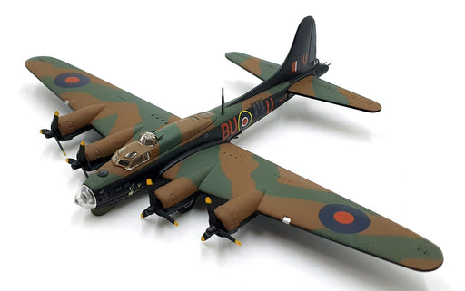 Corgi 1/144 Scale AA31101 - Boeing B-17G Fortress III BK117/BU-U RAF 214 SQD