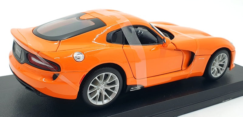 Maisto 1/18 Scale Diecast 46629 - 2013 Dodge SRT Viper GTS - Orange