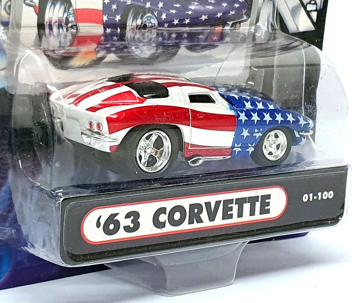 Muscle Machines 1/64 Scale 71151 01-100 1963 Chevrolet Corvette Stars & Stripes