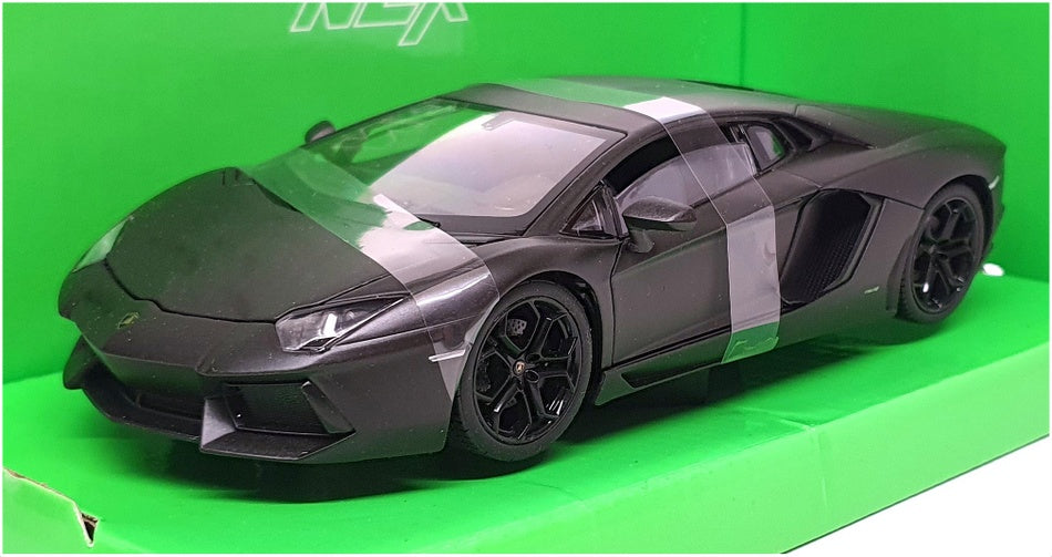 Welly NEX 1/24 Scale 24033W - Lamborghini Aventador Coupe - Black