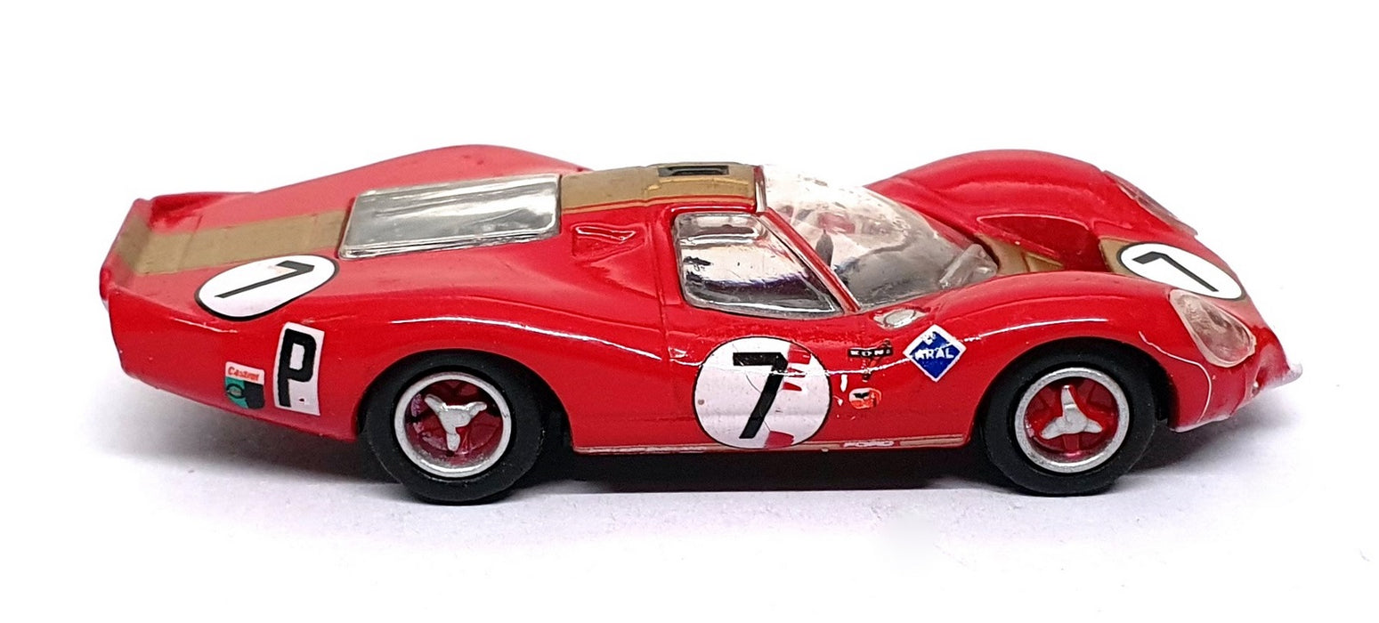 Japanese Brand 1/72 Scale No. 08 - 1968 Ford P68 F3L Race Car #7 - Red