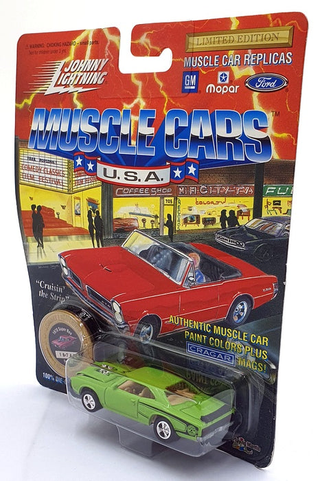 Johnny Lightning 1/64 Scale 200-120 - Muscle Cars 1970 Plymouth Super Bee Green