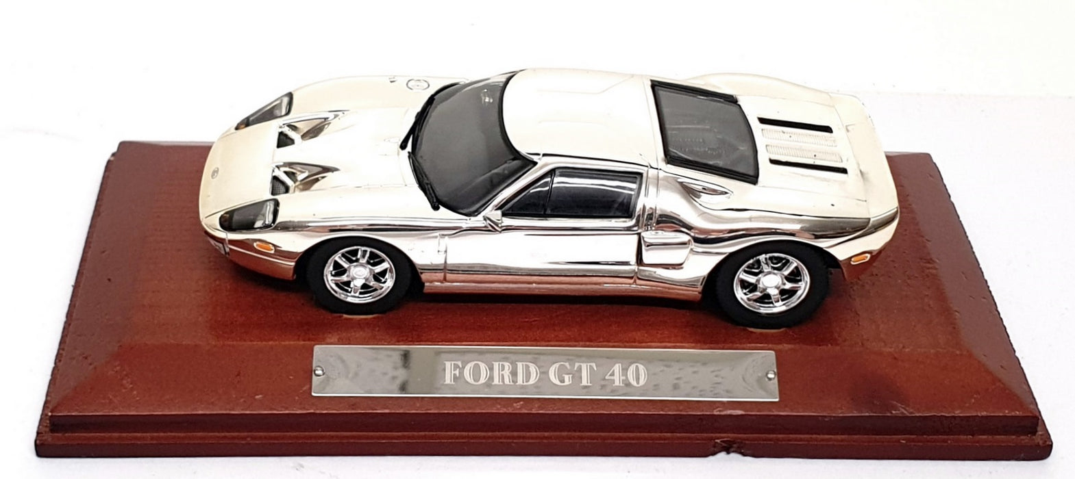 Altaya 1/43 Scale ASC02 - Ford GT 40 - Chrome Silver