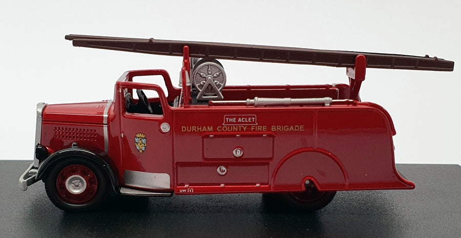Oxford Diecast 1/76 Scale 76DL4003 - Dennis Light 4 Durham Fire Engine
