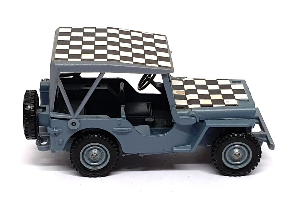 Solido 1/43 Scale Diecast 4595/02 - Willys Jeep RAF Follow Me Guide Car