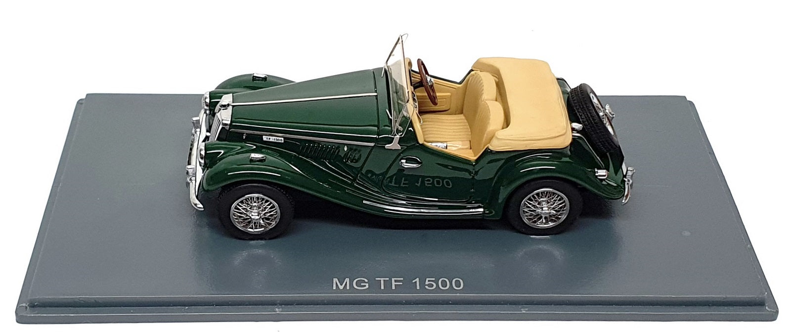 Neo 1/43 Scale Resin NEO43925 - MG TF 1500 - Green