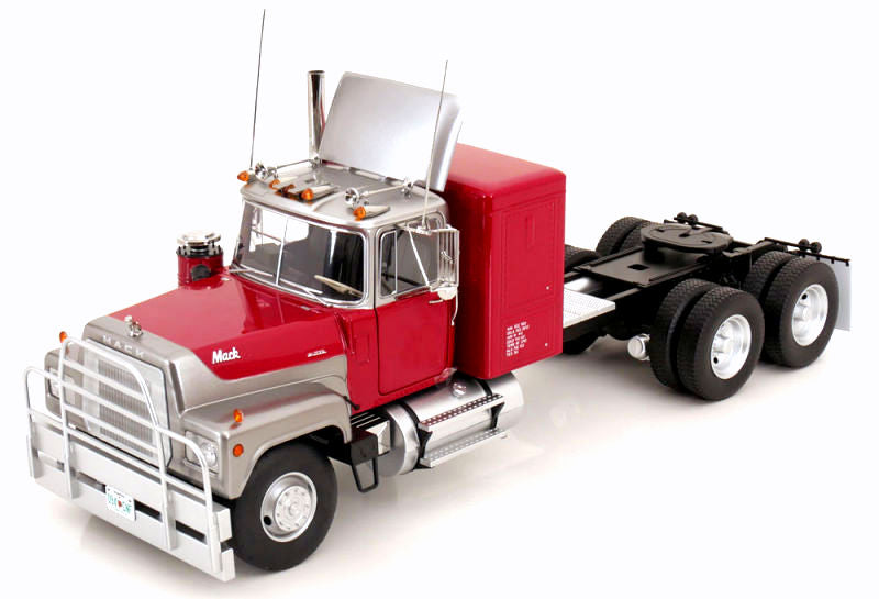 Road Kings 1/18 Scale RK180173 - Mack RL700L 1974 Tractor Truck - Red