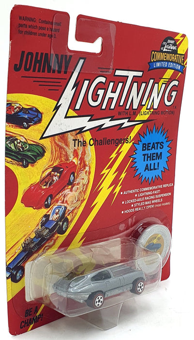 Johnny Lightning 1/64 Scale 100-190 - The Challengers Custom XKE - Silver