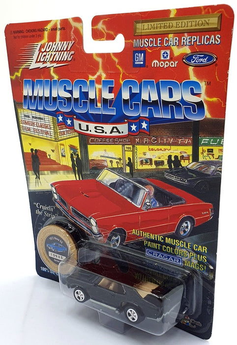 Johnny Lightning 1/64 Scale 200-120 - Muscle Cars 1972 Chevrolet Nova SS - Black