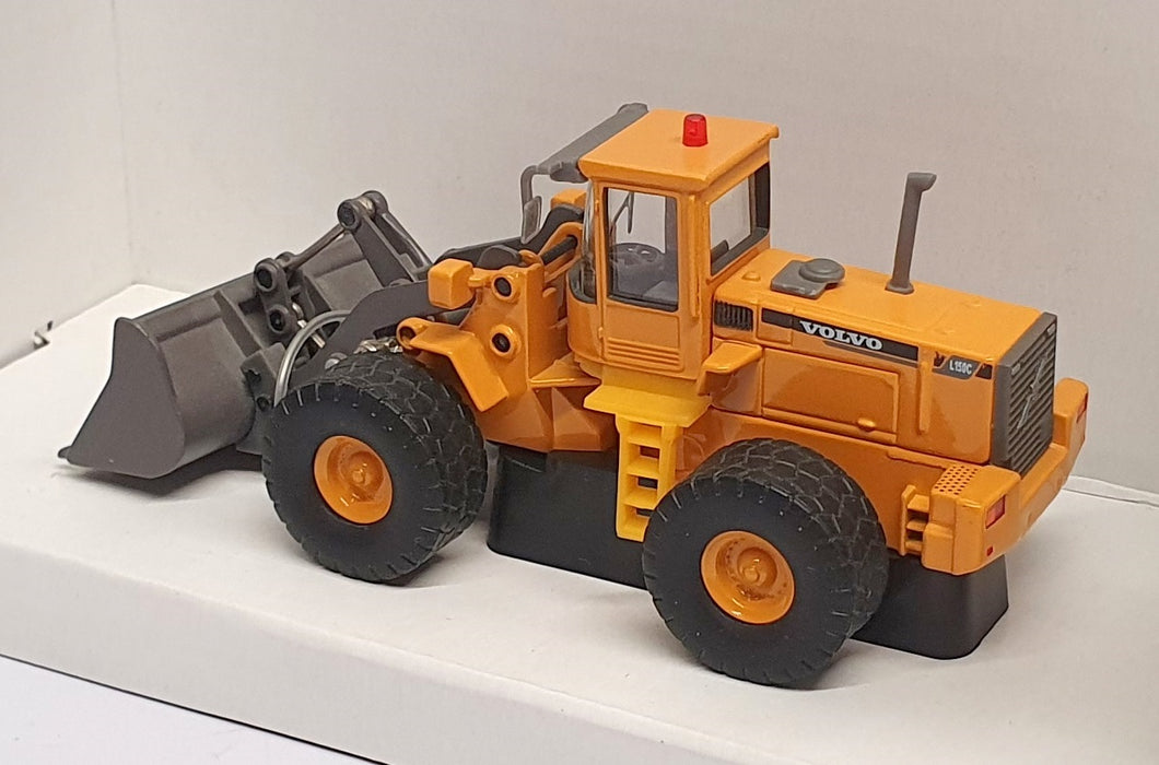 Cararama 1/87 Scale 0X819-003 - Volvo L150C Excavator - Dk. Yellow