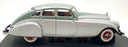 Signature 1/18 Scale 18136 - 1933 Pierce Arrow Silver Arrow - Silver/Green