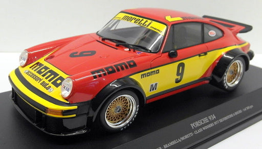 Minichamps 1/18 Scale Diecast 155 776409 Porsche 934 Jolly Club Silverstone 1977