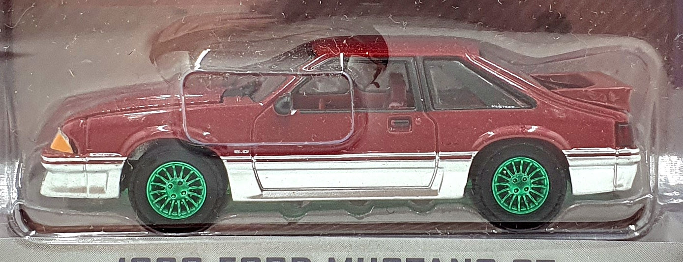 Greenlight 1/64 Scale 47080-C - 1988 Ford Mustang GT - Chase