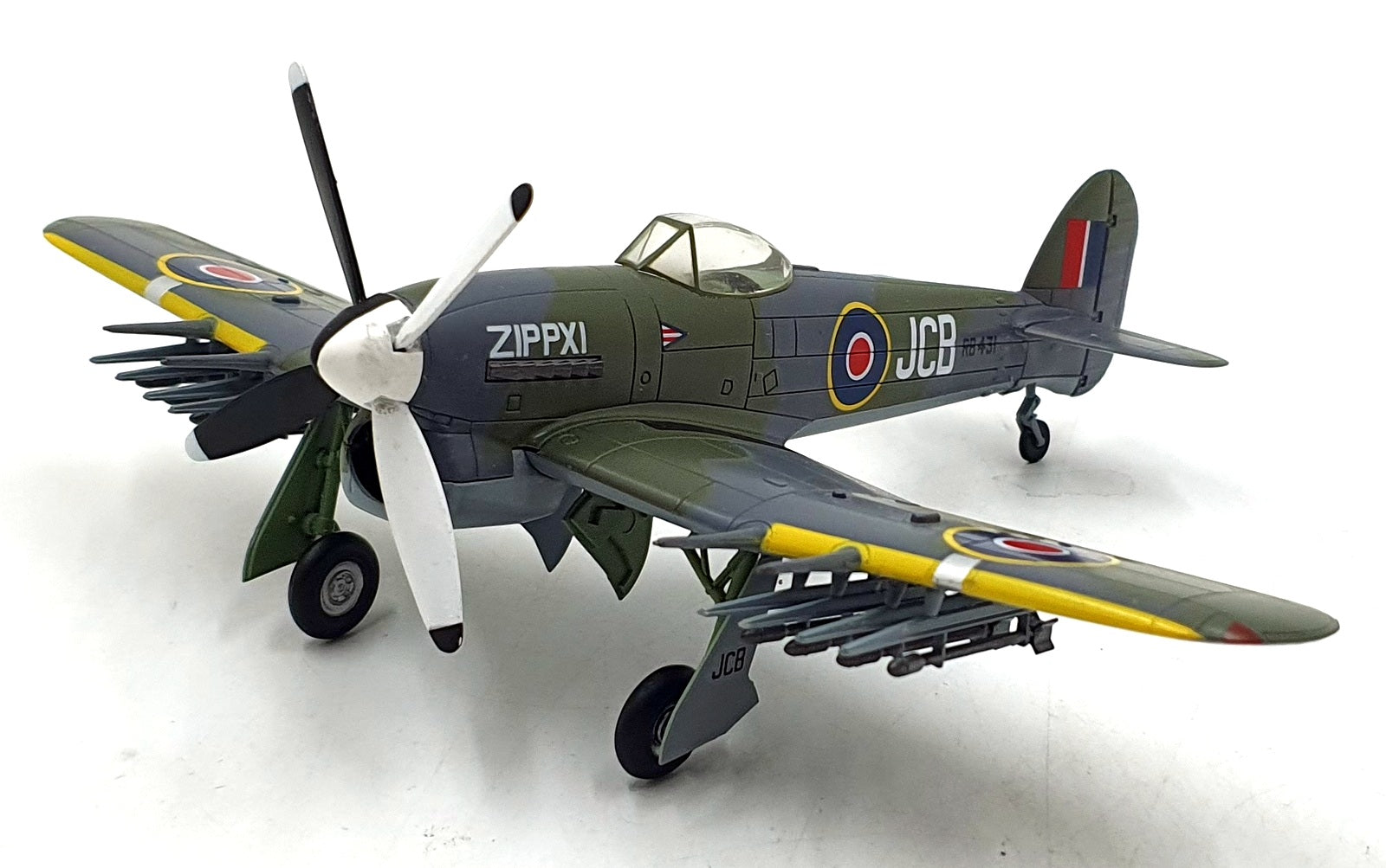 Easy Model 1/72 Scale 36310 - Typhoon Mk.IB Rb431, Wing 123, Plantlunne 1945