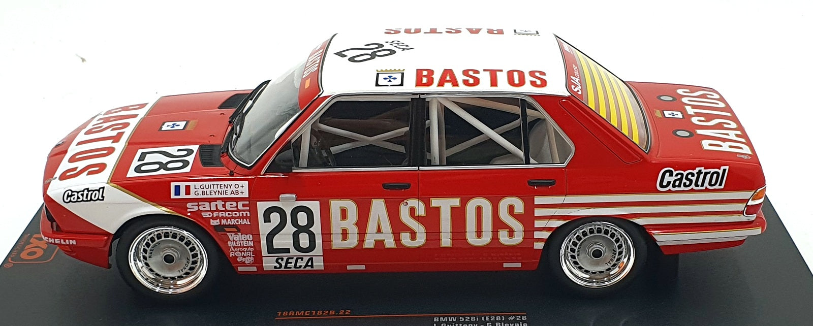 IXO 1/18 Scale 18RMC182B.22 - BMW 528i (E28) #28 24h SPA 1982