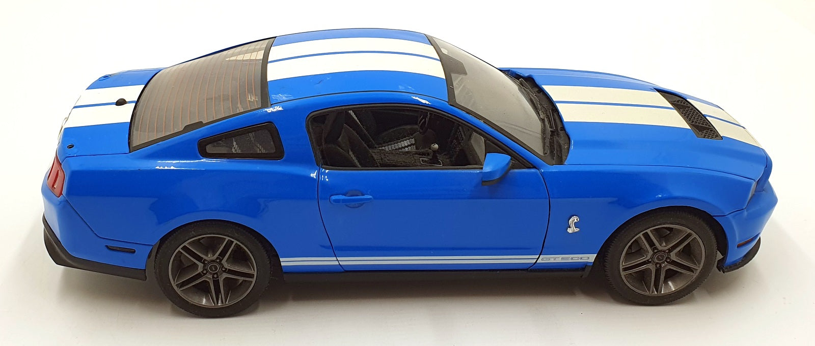 Greenlight 1/18 Scale Diecast 16126J - 2010 Ford Shleby GT500 - Blue/White