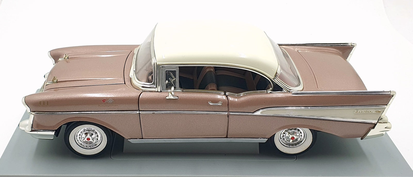 Ertl 1/18 Scale Diecast 7900 - 1957 Chevrolet Bel Air Fuelie - Pink