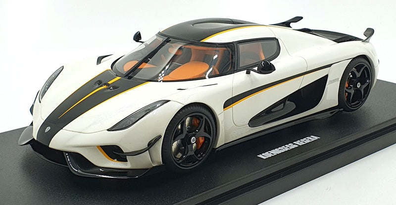 GT Spirit 1/18 Scale Resin GT391 - Koenigsegg Regera - White/Black