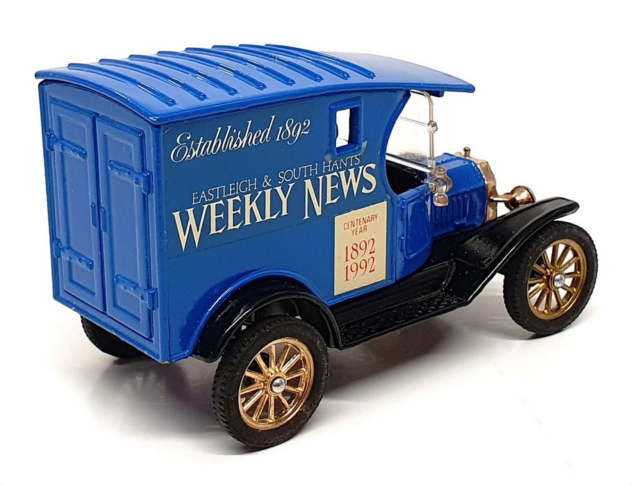 Corgi 9cm Long Diecast MT015 - 1915 Ford Model T Van "Weekly News" - Blue