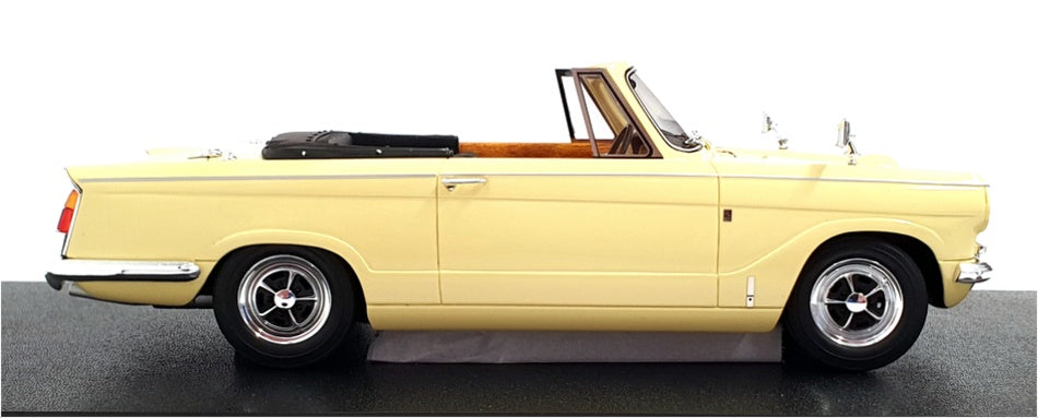 Cult Models 1/18 Scale CML068-3 - Triumph Vitesse MkII DHC - Yellow