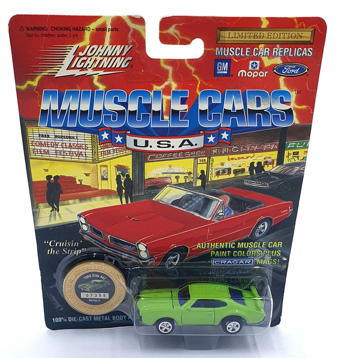 Johnny Lightning 1/64 Scale 200-160 - Muscle Cars 1969 Oldsmobile 442 - B. Green