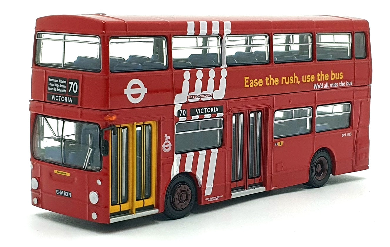 EFE 1/76 Scale 25711 - Daimler DMS Bus 2 Door London Transport R70 - Red
