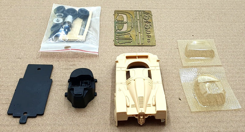 Starter 1/43 Scale Unbuilt Kit ST0503A - Jaguar XJR9 Castrol Daytona 1989