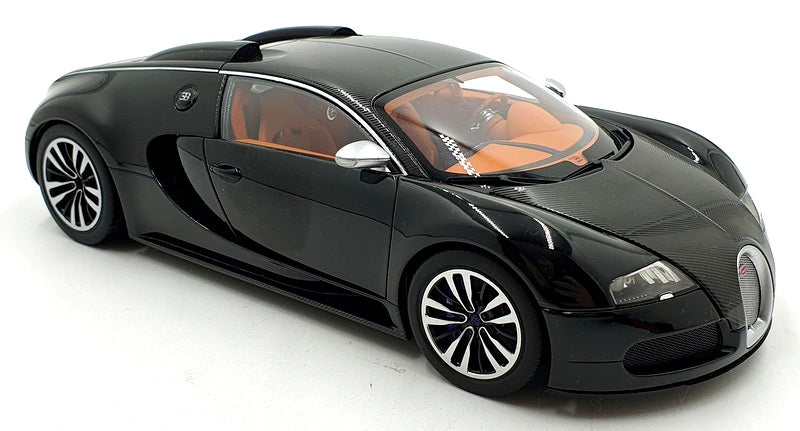 Autoart 1/18 Scale Diecast 70961 - Bugatti EB Veyron 16.4 Sang Noir - Black
