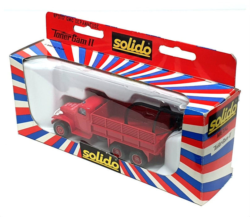 Solido 1/60 Scale 3117 - GMC CCKW353 Fire Truck With Crane - Red
