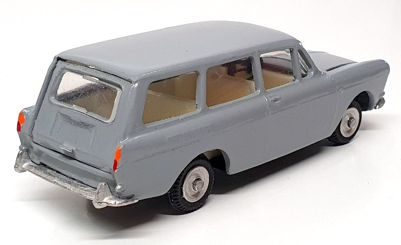RM Collectables 1/42 Scale RMSO-02 - VW Volkswagen Variant Estate - Grey