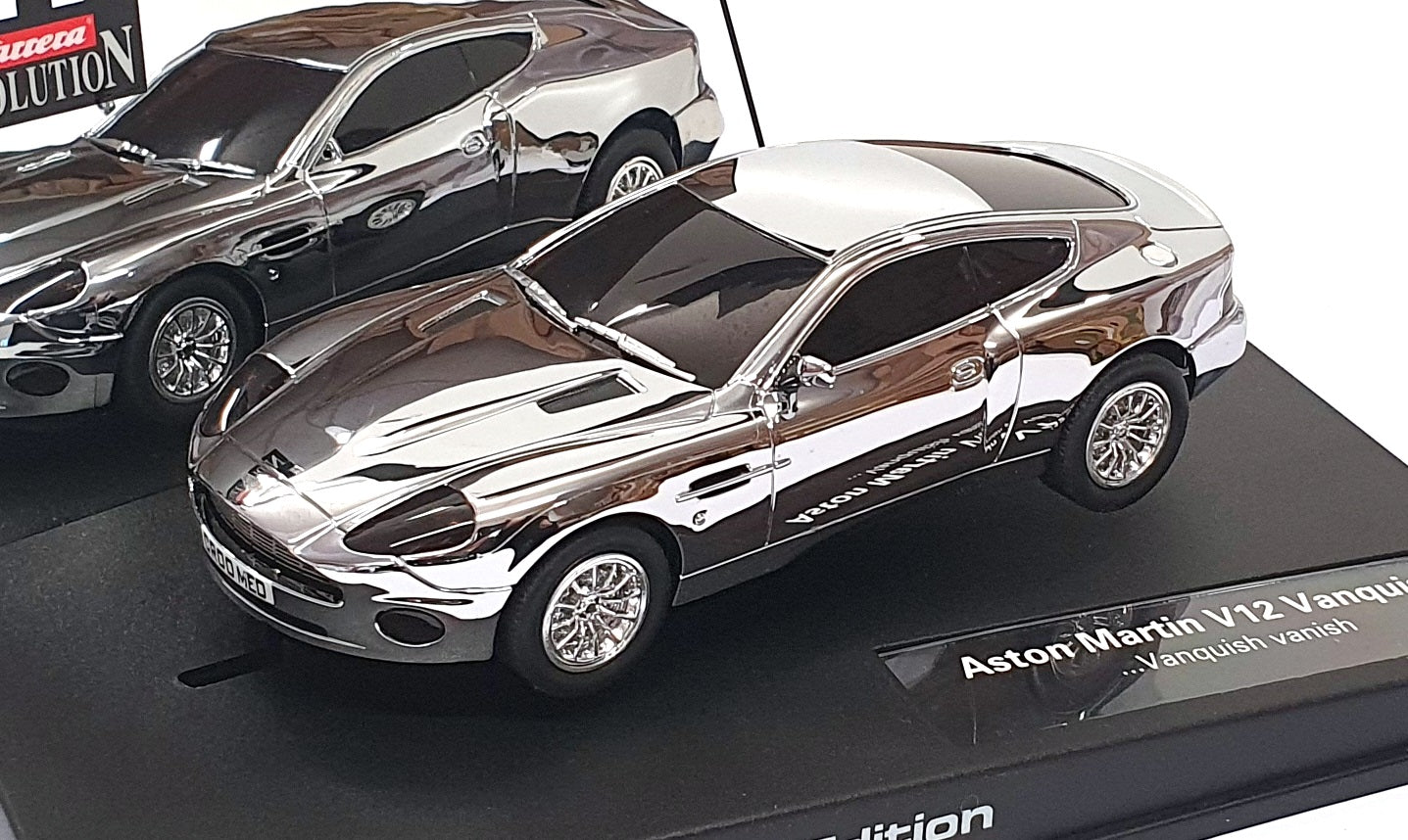 Carrera Evolution 1/32 Scale Slot 25487 Aston Martin V12 Vanquish Chrome Silver