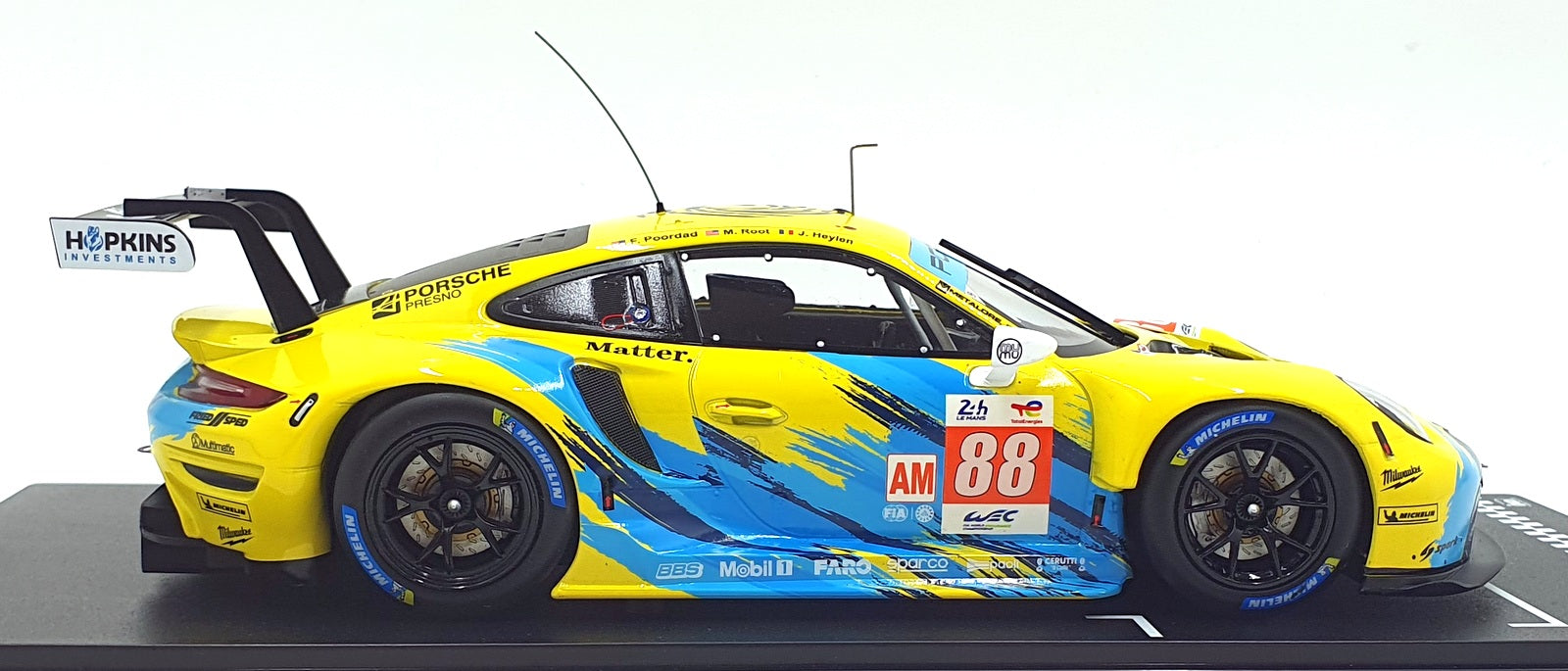 IXO 1/18 Scale LEGT1823021 - Porsche 911 RSR 911 #88 Le Mans 2022