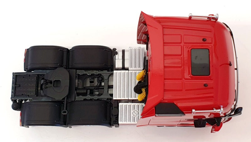 Marge Models 1/32 Scale Deicast 1912-04 Mercedes Benz Actros Gigaspace 6x2 Red