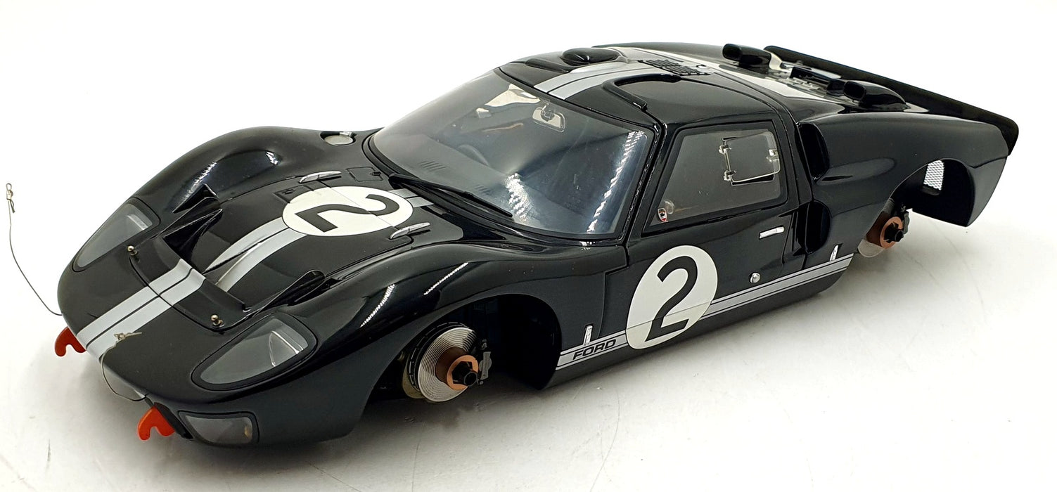 GMP 1/12 Scale 12071 - Ford GT40 Mark II McLaren/Amon #2 Le Mans