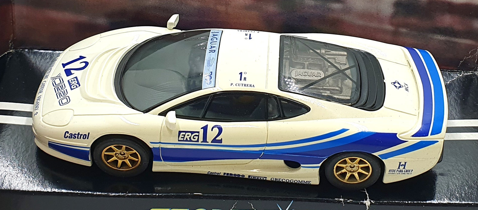 Scalextric 1/32 Scale Slotcar C2013 - Jaguar XJ220 Italy #12 - White