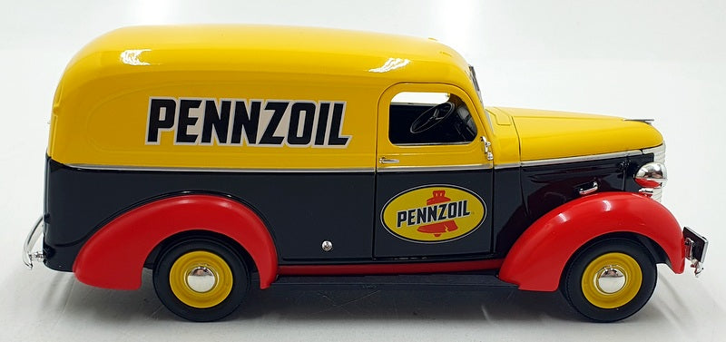 Greenlight 1/24 Scale 85021 - 1939 Chevrolet Panel Truck - Pennzoil