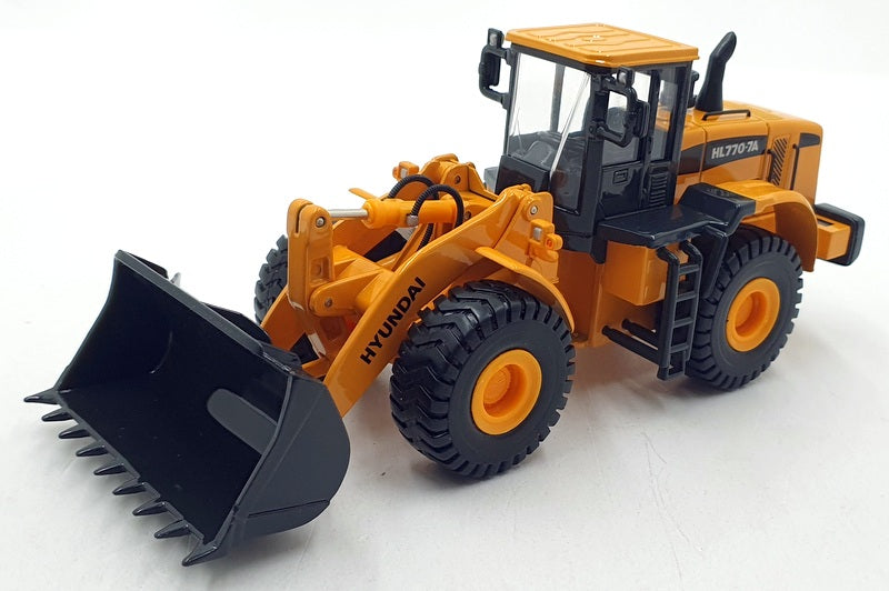 Unknown Brand 1/40 Scale 16124C - Hyundai 7A Series HL770-7A Dump Truck