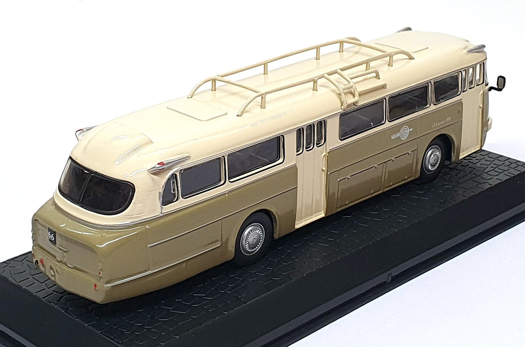 Atlas Editions 1/72 Scale 3 570 002 - 1955 Ikarus 66 Bus Coach - Cream/Green