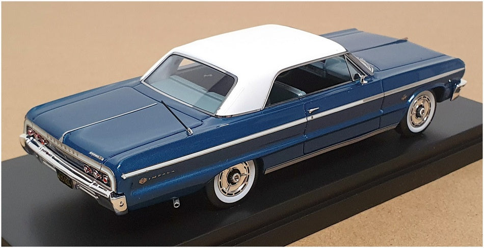 Goldvarg 1/43 Scale GC-073A - 1964 Chevrolet Impala - Lagoon Aqua Irid