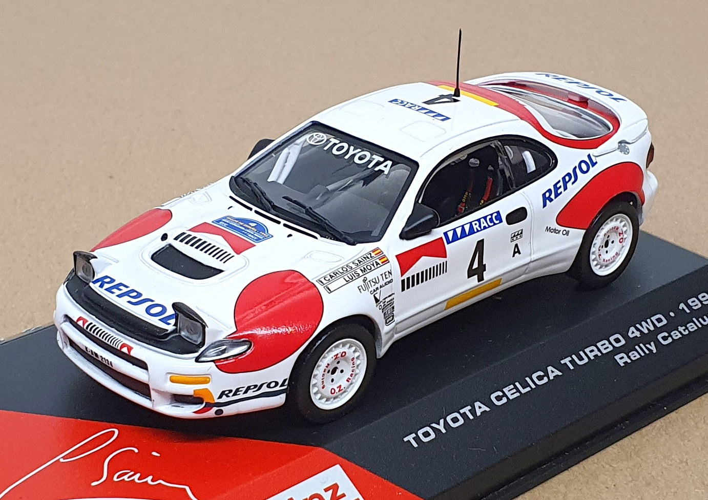 Altaya 1/43 Scale CS2134 - Toyota Celica Turbo 4WD #4 Rally Catalunya 1992 Sainz