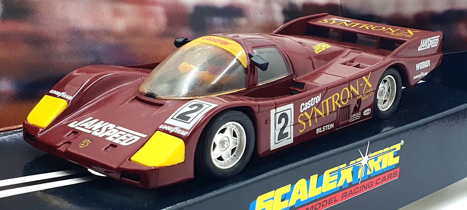 Scalextric 1/32 Scale Slotcar C559 - Porsche 962 #2 - Maroon