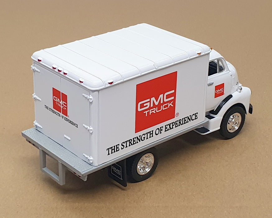 First Gear 1/34 Scale 10-1025 - 1952 GMC Dry Goods Van GMC Trucks - White/Red