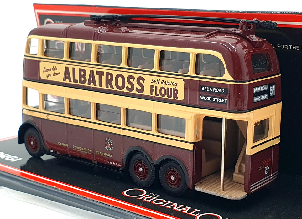 Corgi 1/76 Scale 43704 - AEC 6641T Trolleybus Cardiff R5A